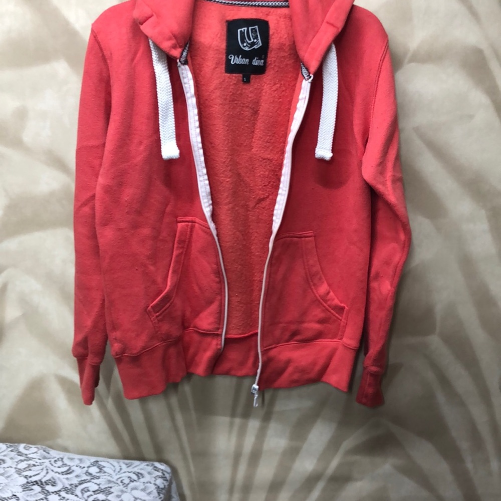 Urban diva hoodie‎